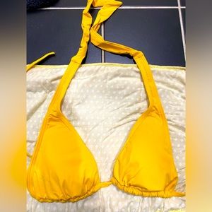 Gorgeous yellow bikini top - size M - NWOT
